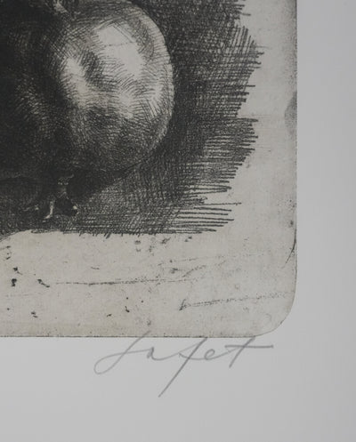 Safet ZEC : Nature morte à la grenade, Gravure originale signée
