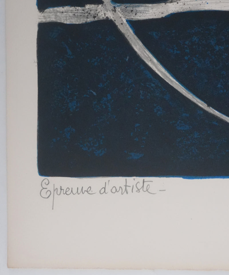 Yves GANNE : Femme au bouquet sur fond bleu, Lithographie originale signée