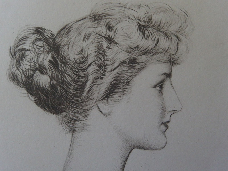 Paul César HELLEU : Femme de profil, Gravure originale signée