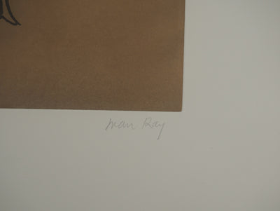 Man RAY : Silhouette féminine, Gravure originale (photo de détail 2) - Crédit photo : Galerie Art.Paris