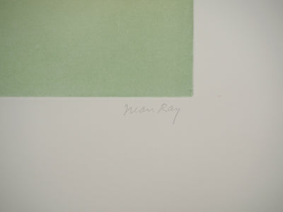 Man RAY : Légèreté du corps, Gravure originale (photo de détail 2) - Crédit photo : Galerie Art.Paris