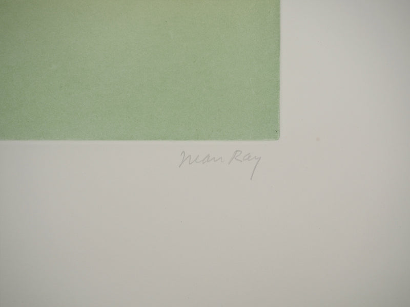 Man RAY : Légèreté du corps, Gravure originale (photo de détail 2) - Crédit photo : Galerie Art.Paris