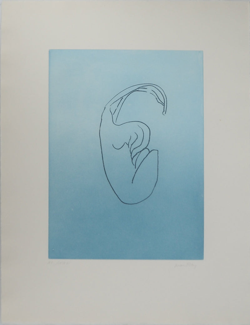 Man RAY : Silhouette recroquevillée, Gravure originale (vue générale) - Crédit photo : Galerie Art.Paris