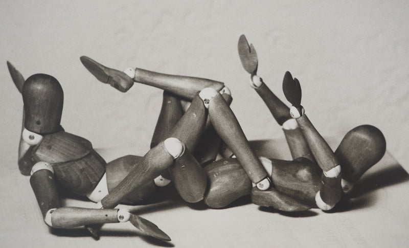 MAN RAY : Mr and Mrs Woodman (Jambes entremêlés), oeuvre originale (photo de détail 3) - Crédit photo : Galerie Art.Paris