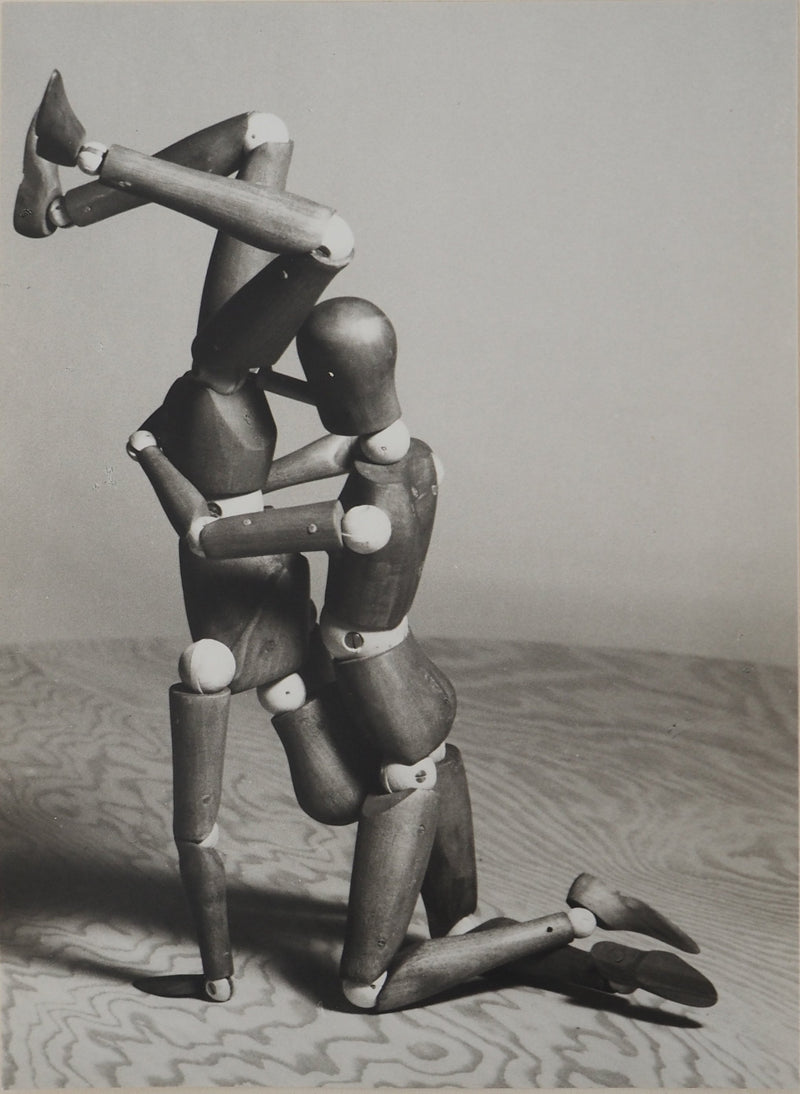 MAN RAY : Mr and Mrs Woodman (Tête en bas), oeuvre originale (vue générale) - Crédit photo : Galerie Art.Paris