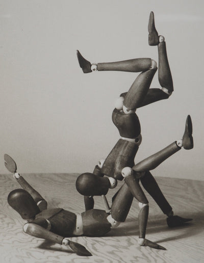 MAN RAY : Mr and Mrs Woodman (En équilibre), oeuvre originale (photo de détail 3) - Crédit photo : Galerie Art.Paris