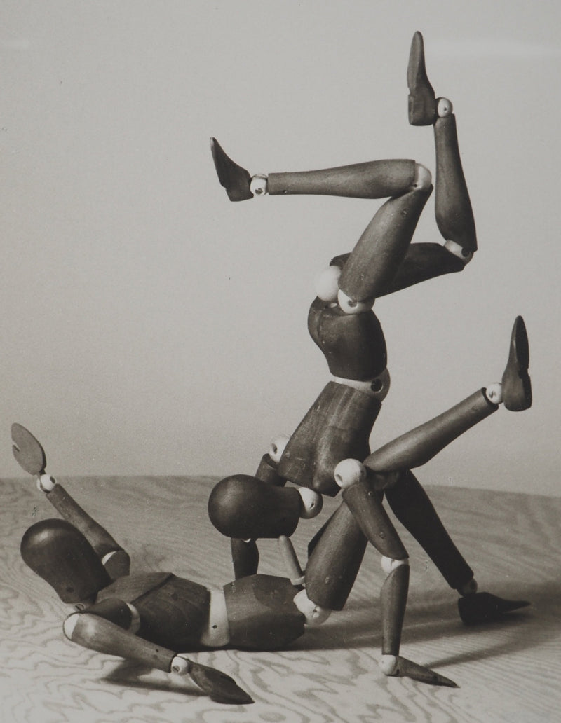 MAN RAY : Mr and Mrs Woodman (En équilibre), oeuvre originale (photo de détail 3) - Crédit photo : Galerie Art.Paris