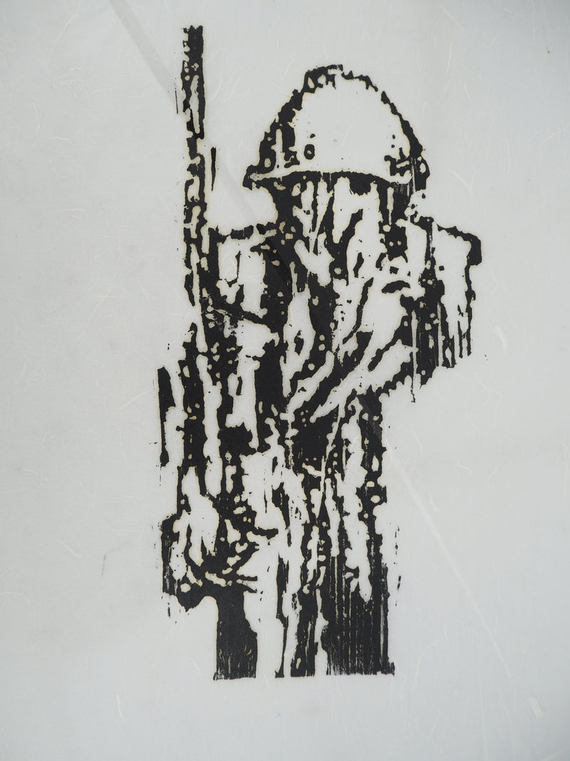 Richard BILAN : Soldat, Gravure sur bois originale (photo de détail 3) - Crédit photo : Galerie Art.Paris