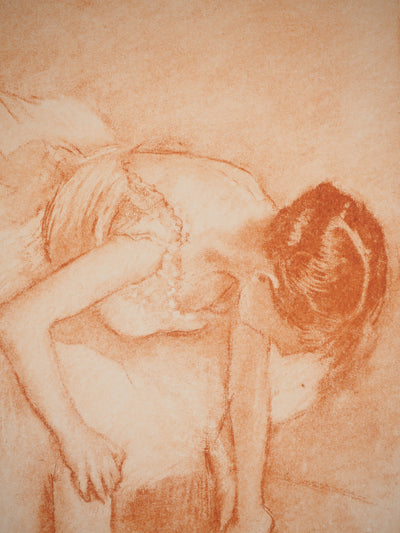 Edgar DEGAS : Danseuse nouant son brodequin, Héliogravure originale (photo de détail 4) - Crédit photo : Galerie Art.Paris