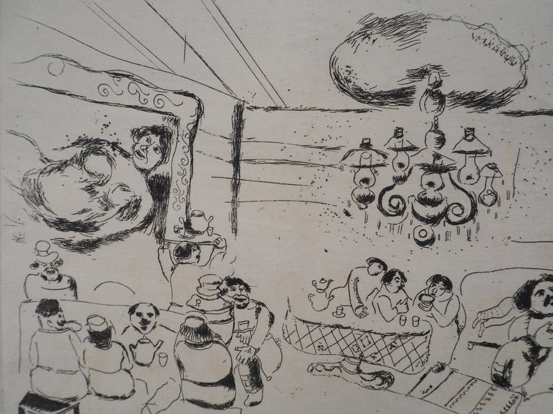 Marc CHAGALL : La taverne des artistes (Le traktir), Gravure originale (photo de détail 3) - Crédit photo : Galerie Art.Paris