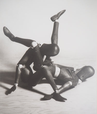  MAN RAY : Mr and Mrs Woodman (Jambes en l'air), oeuvre originale (photo de détail 3) - Crédit photo : Galerie Art.Paris