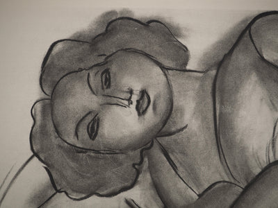 Henri MATISSE : Jeune femme allongée, Lithographie originale (photo de détail 4) - Crédit photo : Galerie Art.Paris