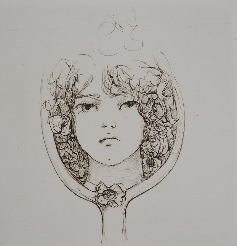 Leonor FINI : Femme au miroir, Gravure originale (vue générale) - Crédit photo : Galerie Art.Paris