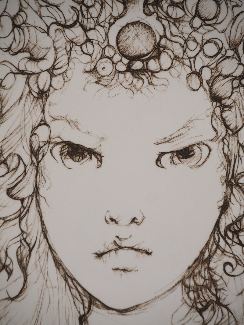 Leonor FINI : Couronne de perles, Gravure originale (photo de détail 5) - Crédit photo : Galerie Art.Paris