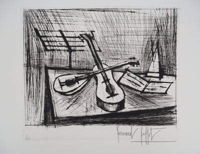 Bernard BUFFET : Nature morte aux instruments de musique, Gravure originale (vue générale) - Crédit photo : Galerie Art.Paris