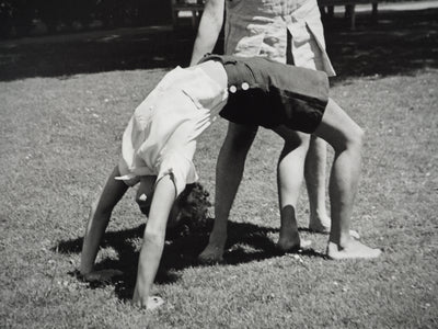 Dora MAAR : Gymnastique au sol, Photographie originale