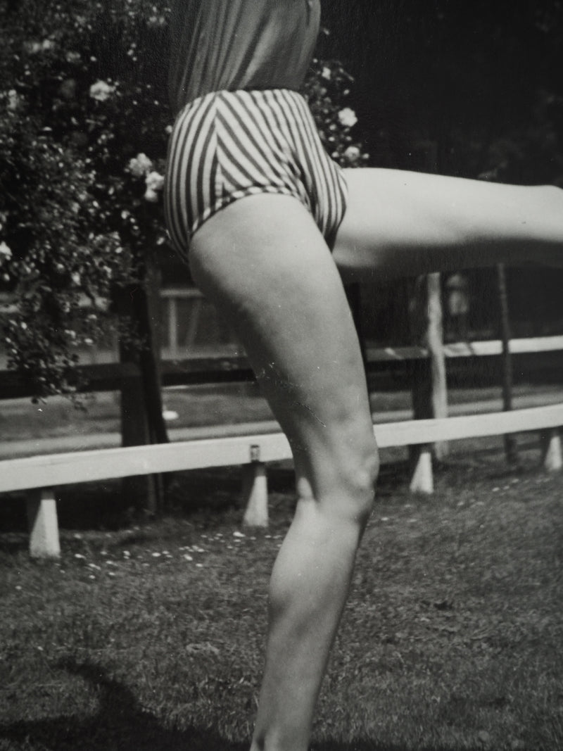 Dora MAAR : Saut de joie, Photographie originale