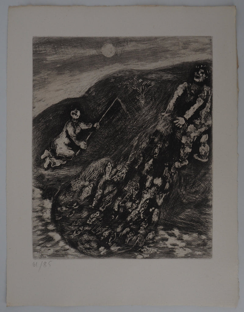 Marc CHAGALL : Marins, La pêche au filet (Les poissons et le berger qui joue de la flûte), Gravure originale (vue générale) - Crédit photo : Galerie Art.Paris