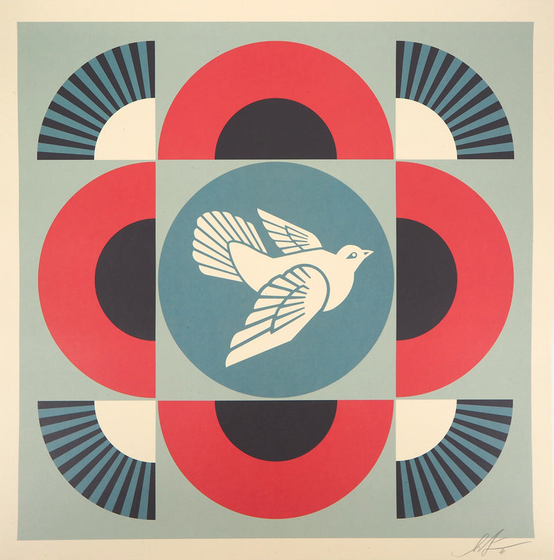 Shepard FAIREY : Geometric Dove - Red, Sérigraphie originale (vue générale) - Crédit photo : Galerie Art.Paris