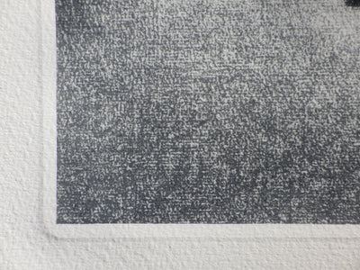 Georges SEURAT : Femme au nœud noi, Gravure originale (photo de détail 5) - Crédit photo : Galerie Art.Paris