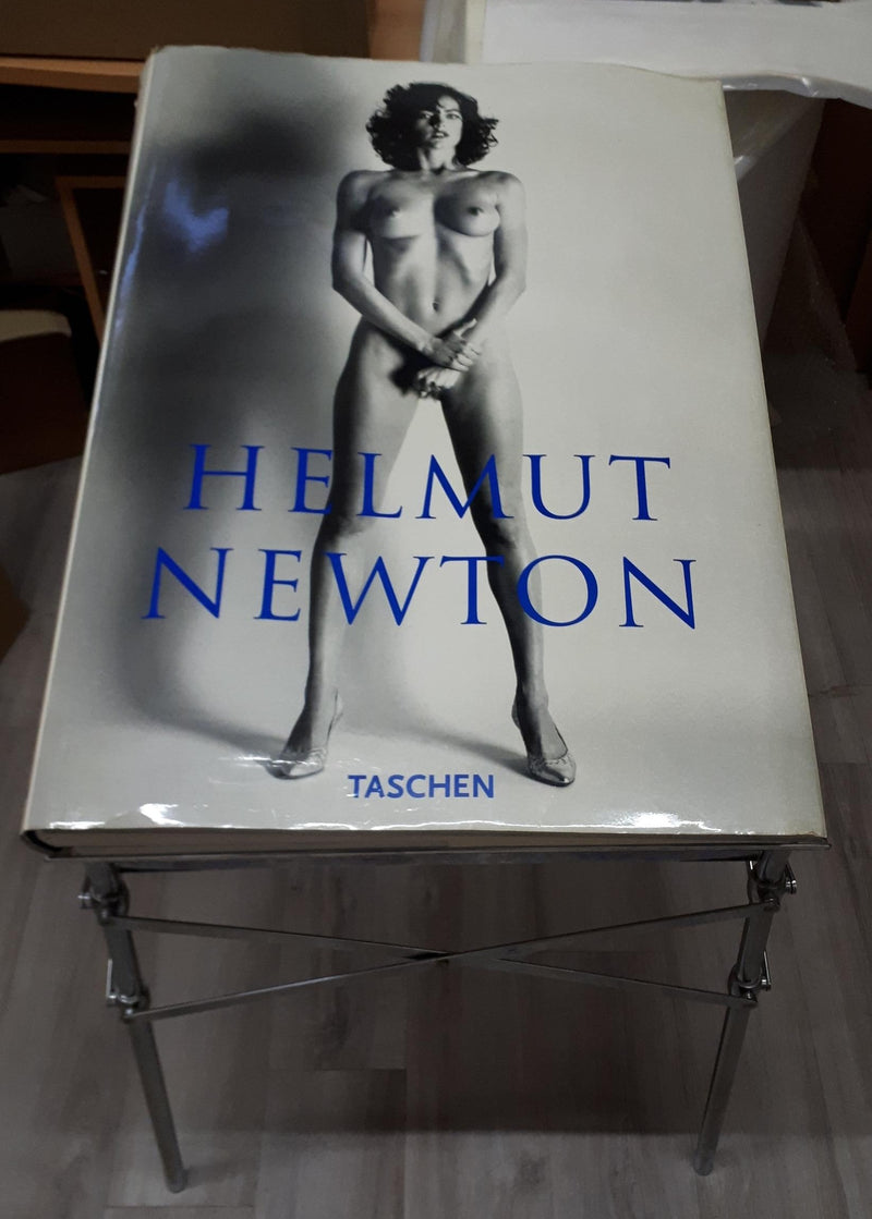 Helmut NEWTON : Sumo, oeuvre originale (vue générale) - Crédit photo : Galerie Art.Paris