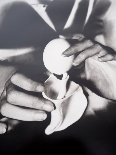  MAN RAY : Composition surréaliste, oeuvre originale (photo de détail 5) - Crédit photo : Galerie Art.Paris